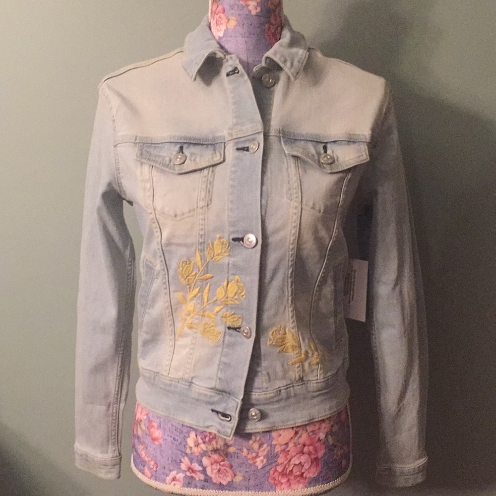 NWT Lularoe Harvey XS Roses Denim Jean Jacket
